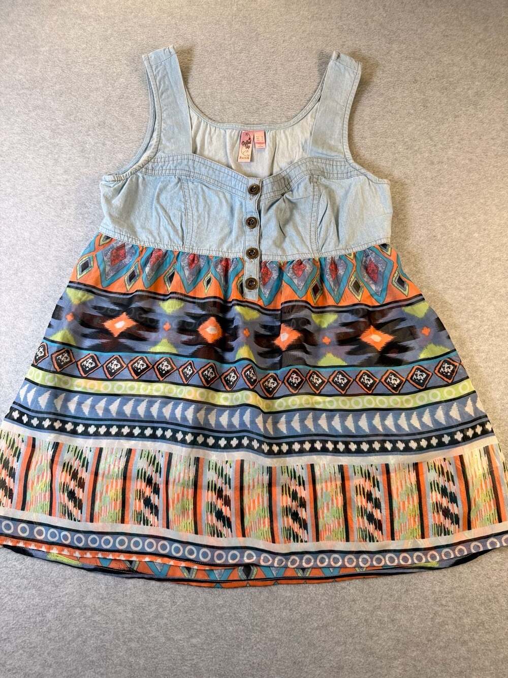 Dolled Up by Fang Women's Denim and Aztec Print Button-Up Sleeveless Top